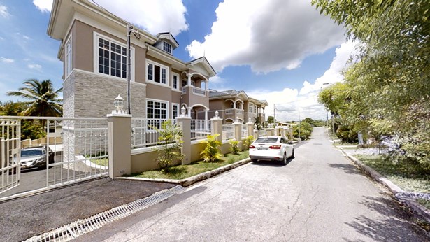 Bryan's Gate, Phillipine, South Trinidad _ Townhouse For Sale