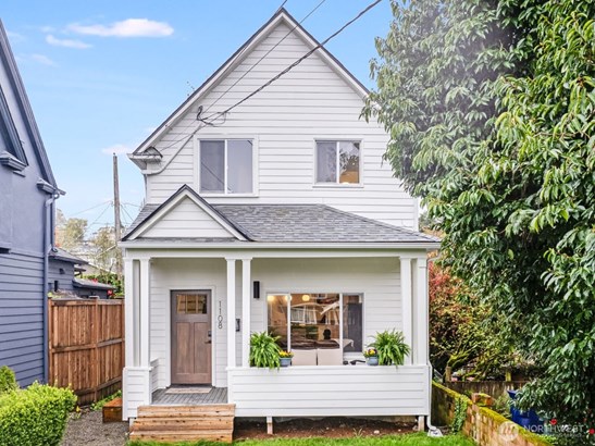 Welcome to your adorable home in the Old Town Tacoma area.