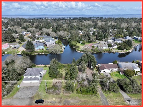 12,000 sqft waterfront lot.  Multi-family zoning. 80&#39; of frontage on the Grand canal.