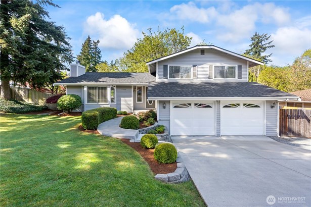 Street appeal galore!  This one is move in ready!