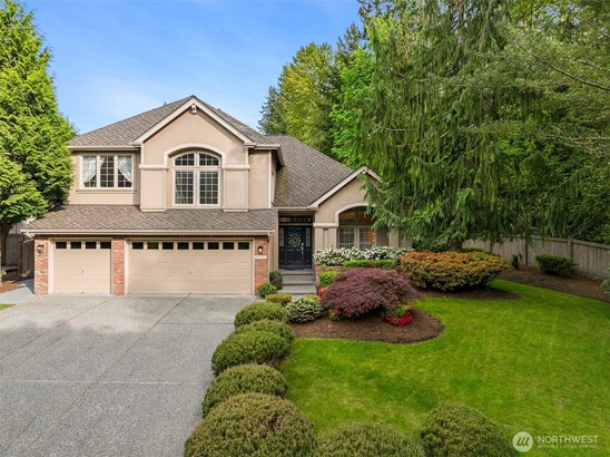 Welcome to Tibbetts Station, located in the heart of Sammamish!