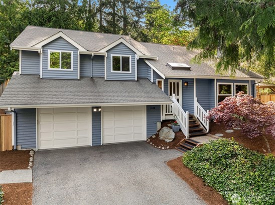 Move-in ready Squak Mountain