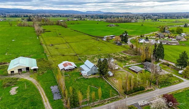25.17 Acre Farm is some of the most beautiful acreage in Enumclaw!