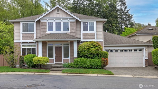 This beautifully appointed 3B 2.5B home is tucked within the highly sought-after Northshore School District.