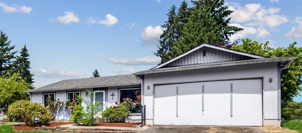 One-Story with 2-Car Garage