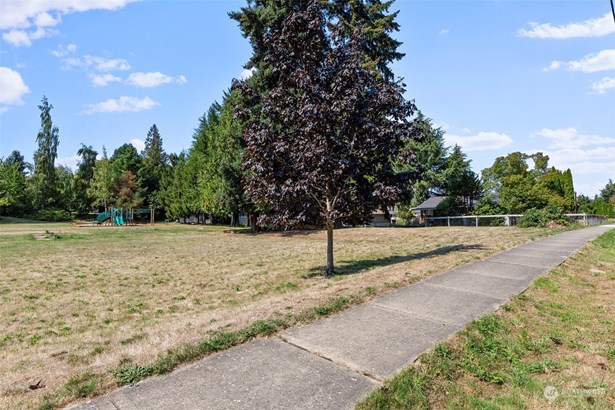 East Bremerton - Robin Avenue building lot