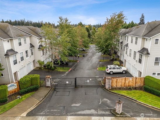 Welcome home! This lovely townhome with gated entrance has two spacious bedrooms and 2.25 baths and 1173 sq ft just waiting for it&#39;s new owner!