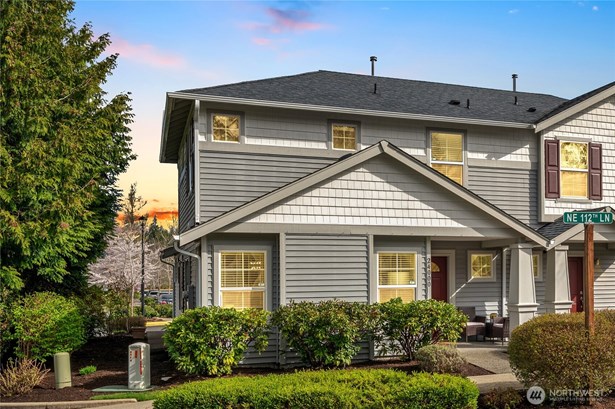 Welcome to your private sanctuary in the heart of Redmond Ridgea beautifully maintained townhome nestled on a premium corner lot in Cascara at The Villages, a vibrant and intimate 55+ community designed for active, low-maintenance living.