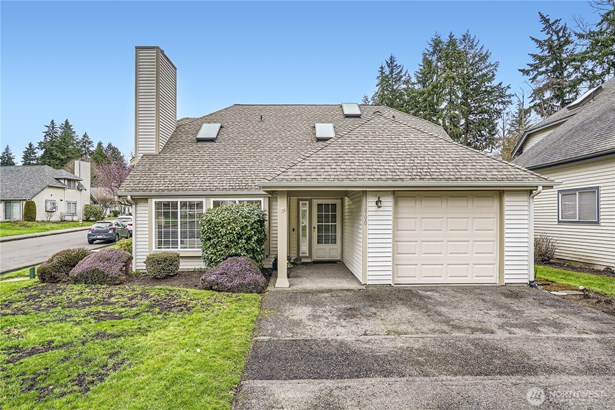 Nice corner lot with added privacy