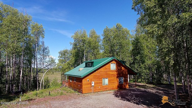 Residential, Cabin,Two-story Tradtnl - Willow, AK