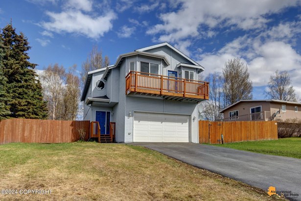 Residential, Two-story Reverse - Anchorage, AK