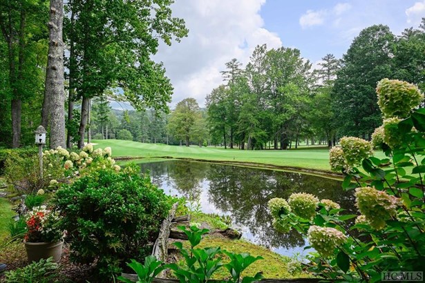 Townhouse/Condo,2 Story, 2 Story - Sapphire, NC