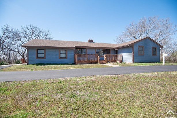 Rural Residential, 1 Story,Ranch - Lawrence, KS