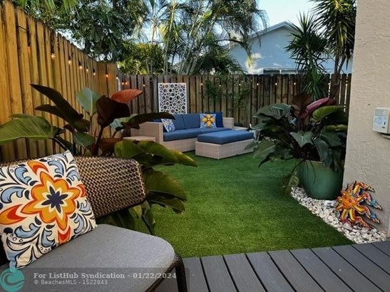 Residential Rental,Townhouse - Fort Lauderdale, FL
