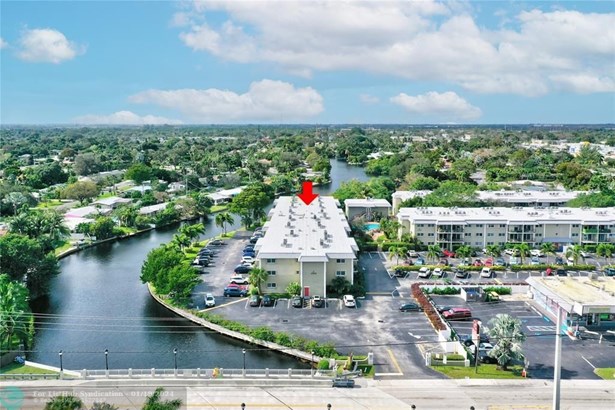 Condo/Co-op/Villa/Townhouse,Condo - Wilton Manors, FL