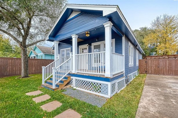 Single Family Detached, Craftsman,Traditional - Houston, TX