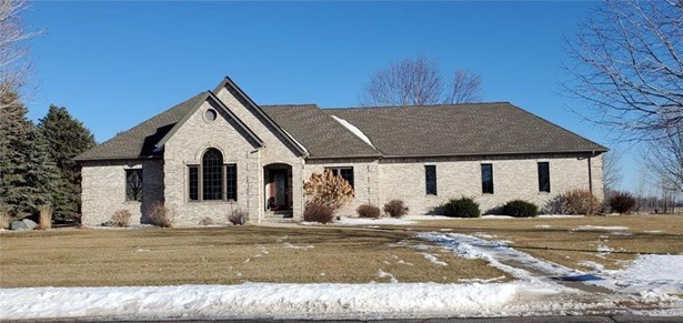 Ranch-Style Home, (SF) Single Family - Montevideo, MN