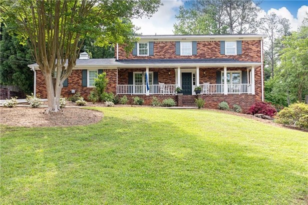 Single Family Residence, Traditional - Decatur, GA