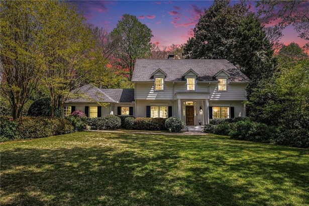 Single Family Residence, Traditional - Atlanta, GA