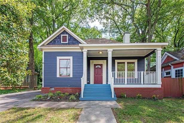 Single Family Residence, Bungalow, Traditional - Atlanta, GA