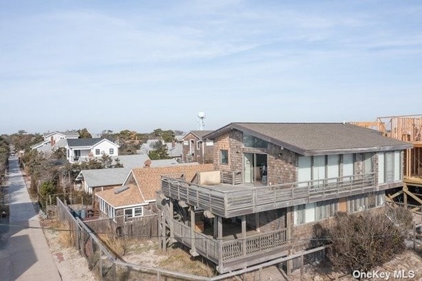 Single Family Residence, 2 Story - Ocean Beach, NY