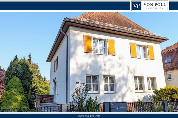 VON POLL IMMOBILIEN