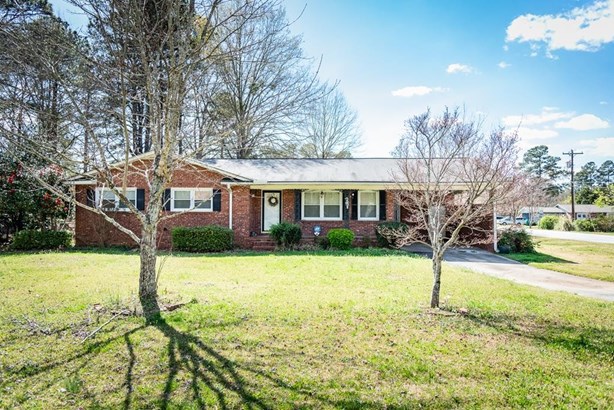 Single Family Detached, Traditional - Greenwood, SC