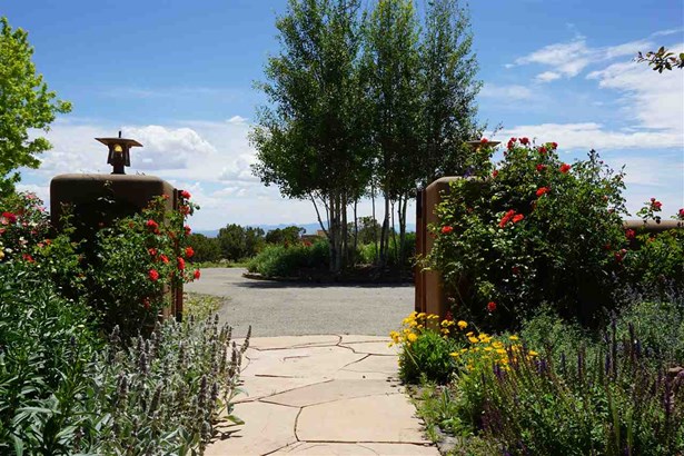 online dating santa fe nm Someone you can love is nearby browse profiles & photos of singles in santa fe, join matchcom, the leader in online dating with more dates, more relationships and. online dating santa fe nm Someone you can love is nearby browse profiles & photos of singles in santa fe, join matchcom, the leader in online dating with more dates, more relationships and.