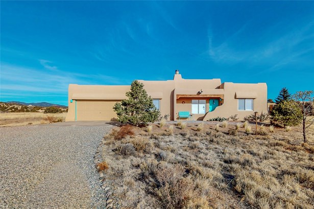Single Family Residence, Contemporary,Pueblo,One Story - Santa Fe, NM