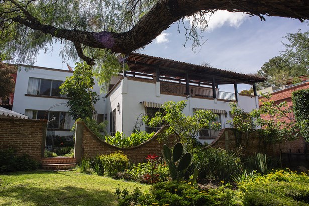 Casa San Marcos (SOLD)
