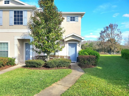 Townhouse - SPRING HILL, FL