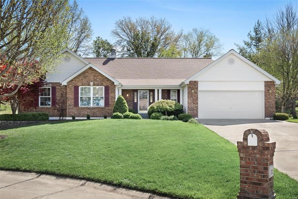 Residential, Traditional,Ranch - St Charles, MO