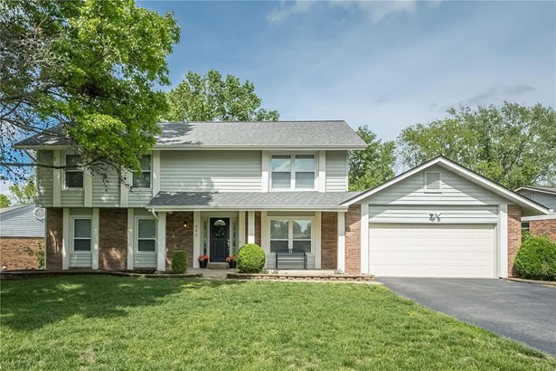 Residential, Traditional - Creve Coeur, MO
