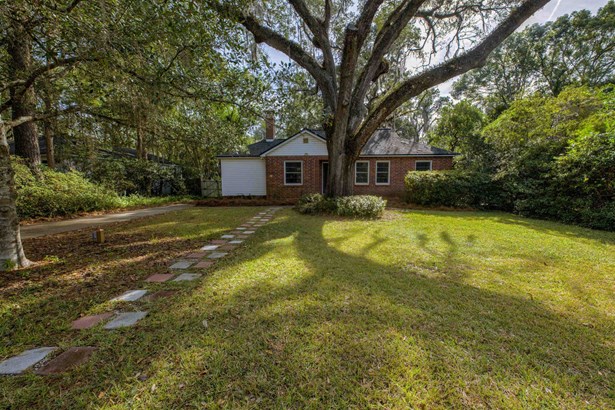 Detached Single Family, Traditional/Classical - TALLAHASSEE, FL