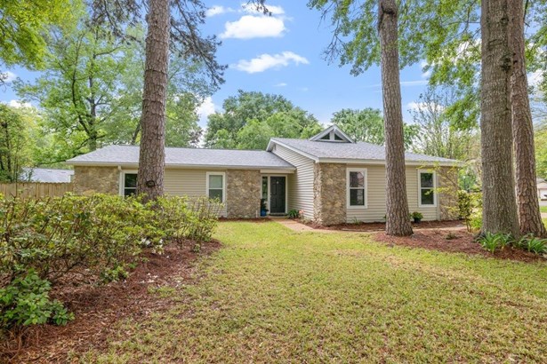 Detached Single Family, Colonial - TALLAHASSEE, FL