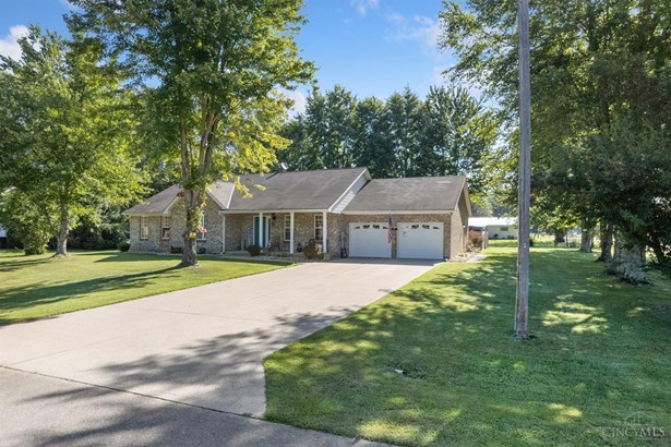 Single Family Residence, Ranch - Mt Orab, OH