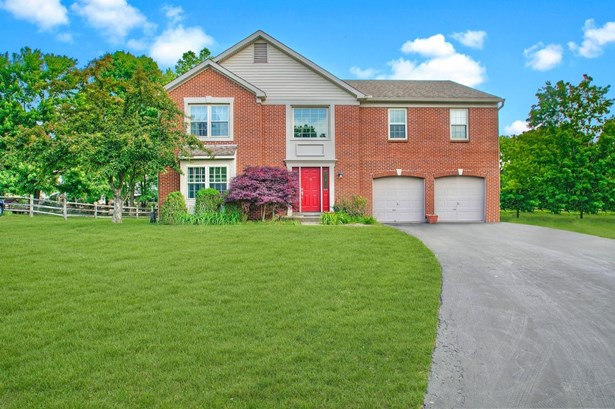 Single  Family  Residence, Traditional - Union Twp, OH