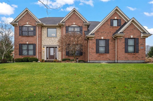 Single Family Residence, Colonial - Green Twp, OH