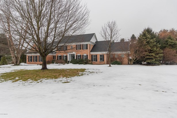 Single Family Residence, Traditional - Kalamazoo, MI (photo 1)
