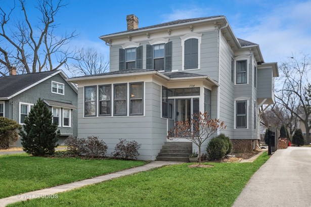Two to Four Units - Wilmette, IL
