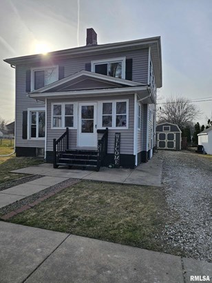 Single Family Residence, Two Story - Knoxville, IL