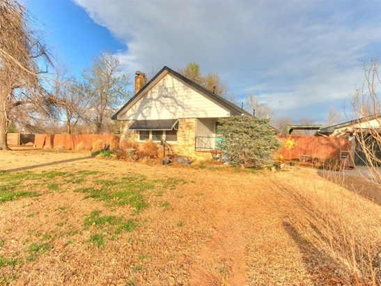 Single Family Residence, Bungalow,Traditional - Tuttle, OK