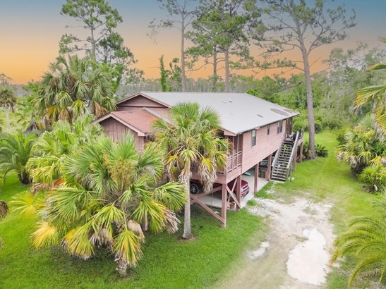 Florida Cottage, Detached Single Family - Port St. Joe, FL