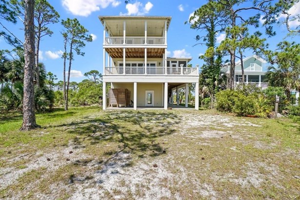 Detached Single Family - 2+ Story,Beach House,Florida Cottage