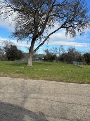 Unimproved Residential - McGregor, TX