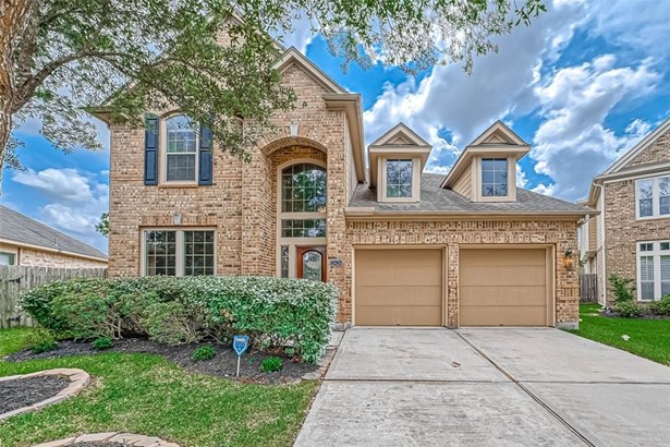 Traditional, Single-Family - Pearland, TX