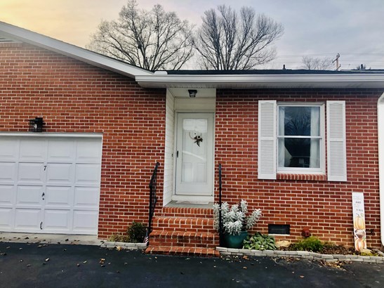 1 Story, Condominium - Johnson City, TN