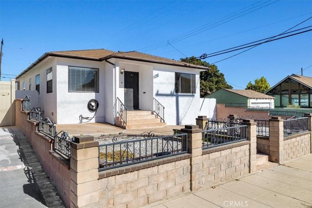 Single Family Residence - San Pedro, CA