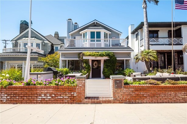 Single Family Residence, Craftsman - Hermosa Beach, CA
