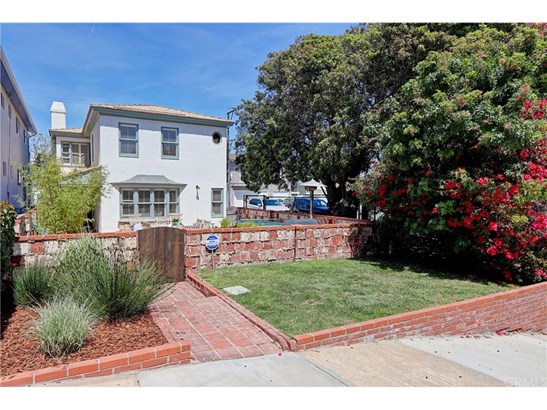 Single Family Residence, Cottage - Manhattan Beach, CA (photo 1)